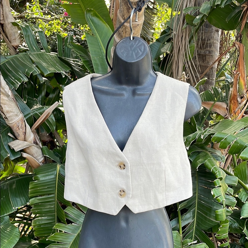 Zara  cropped vest
